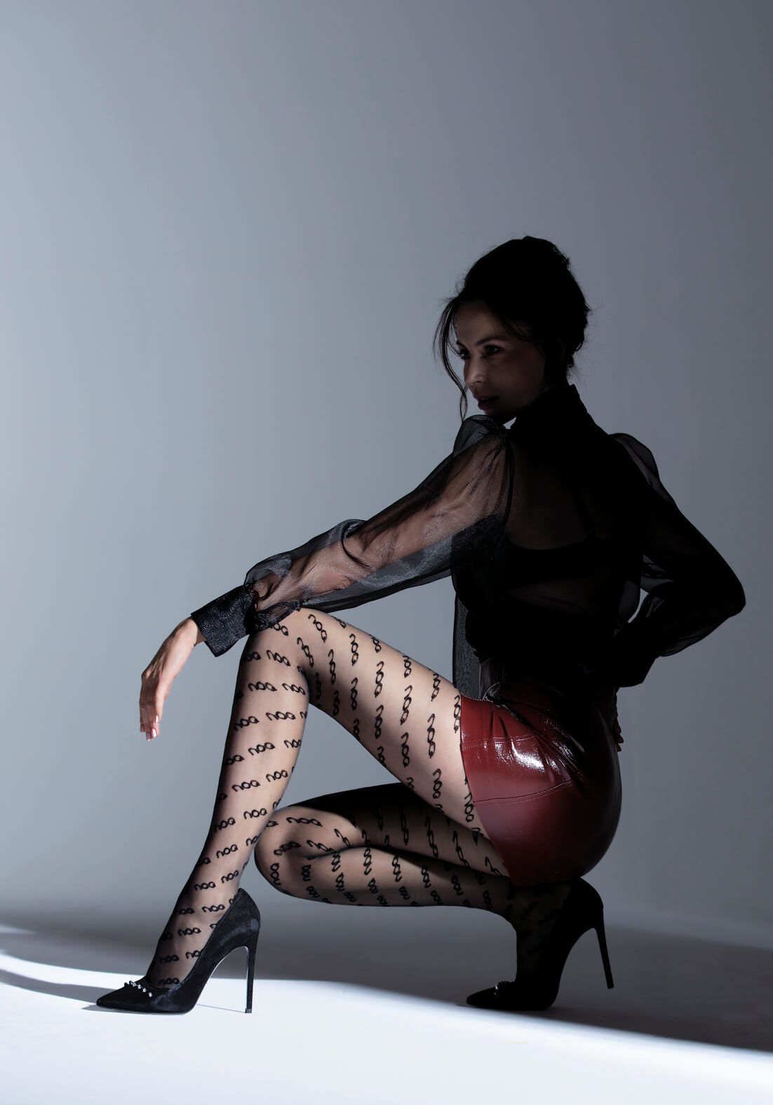 NOQ 20 denier ladies patterned tights (black)